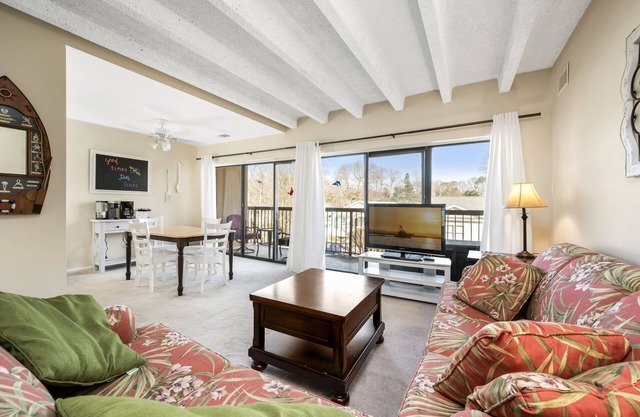 Tiburon 5A - The Perfect OCMD Beach Break You Need!
