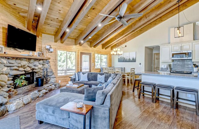 Tina Court Retreat