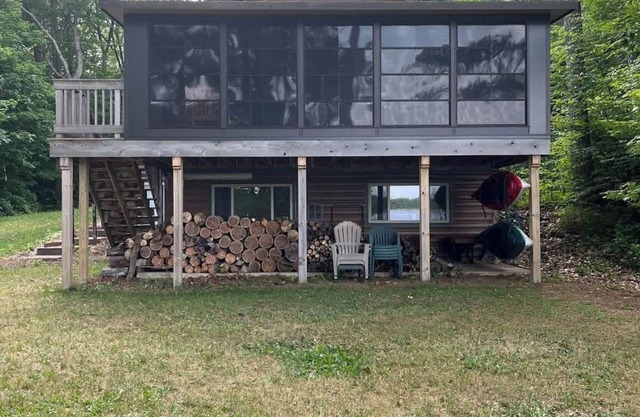 TnT Cabin on Plummer Lake