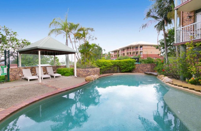 Toowong Villas