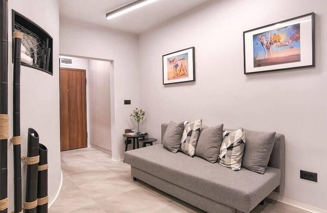 Top Central Supreme Apartment next to NDK