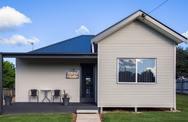 Topaz Cottage-Glen Innes Holiday Accommodation