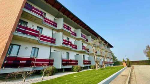 Touring Hotel