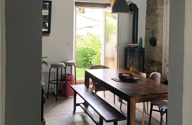 Townhouse with private garden in the heart of Boucau