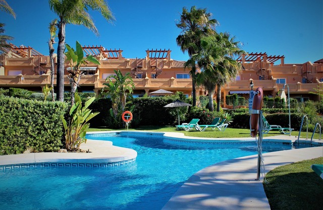 Townhouse with sea view in Estepona near Marbella