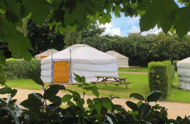 Traditional Mongolian yurt near Roscoff (sleeps up to 6)