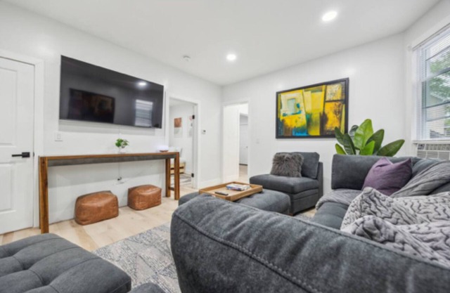 Train to NYC~7 min walk; Near American Dream/MetLife Stadium/EWR/Prudential Cent
