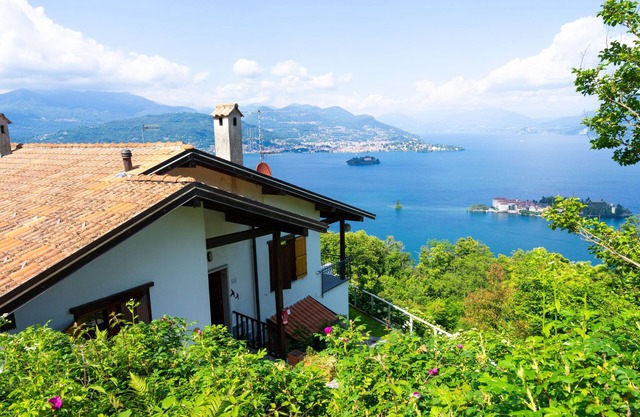 Tramonto (SEA116) by Interhome