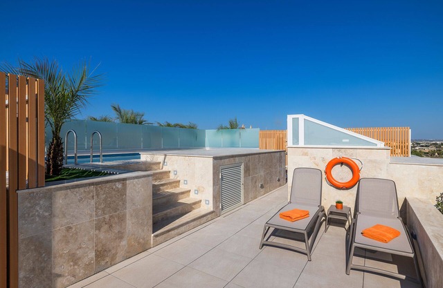 Tranquil 2BR Retreat in Ghaxaq