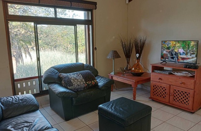 Tranquil Beach House in Southbroom are, Marina Beach, with Stunning Lagoon Views