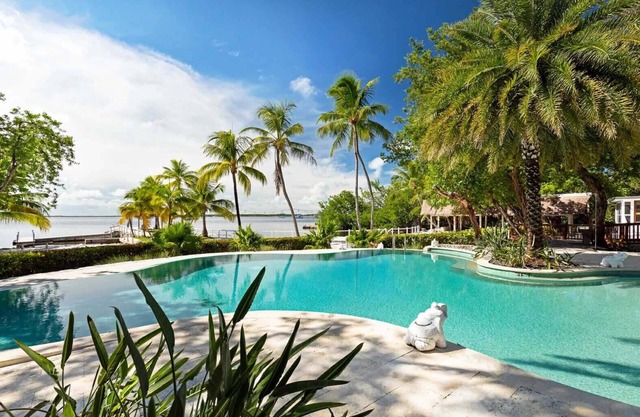 Tranquil Bungalow at the Beautiful at Largo Resort