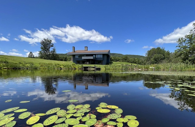 Tranquil Catskills Hideaway: Contemporary Retreat on 39 Acres