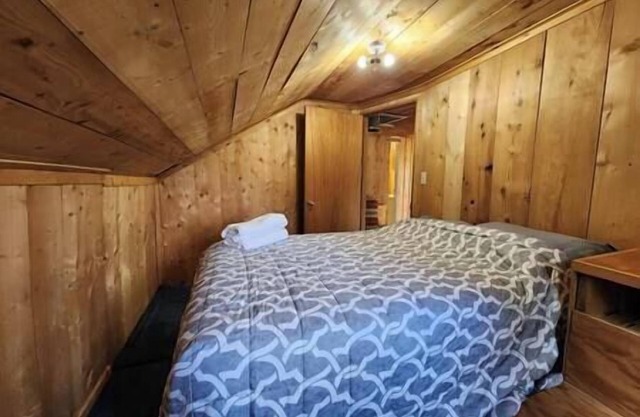 Trapper Cabin: Dog Friendly