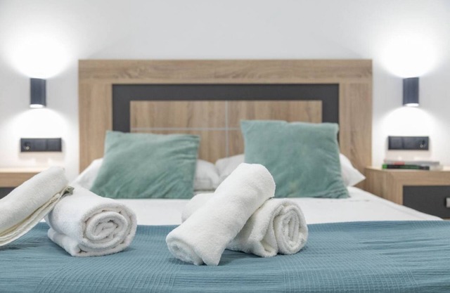 Travel Habitat La Marina Real Loft 2