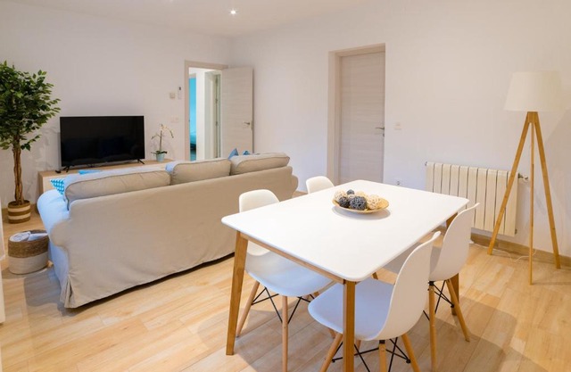 TrendyHomes Granada - moderno apartamento a 15 minutos del centro