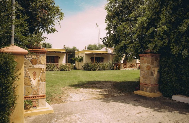 Trikalioti's Lush Estate Apt Dimitrios, Palouki, Greece