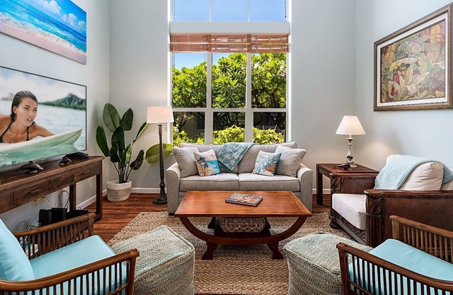 🏖️Tropical Escape w/Lanai, BBQ & Resort Amenities