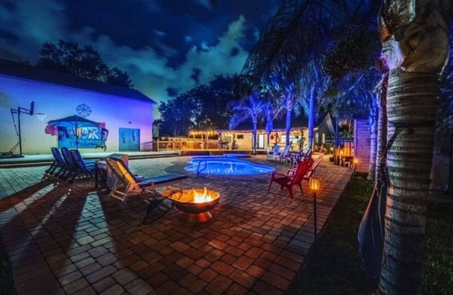 Tropical Paradise w/Pool |Spa| Pickleball | Beach