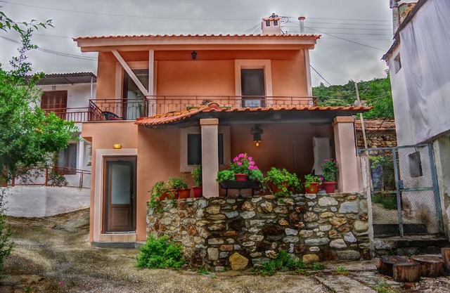 Tsagas House