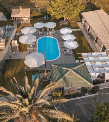 Tsanis Estate