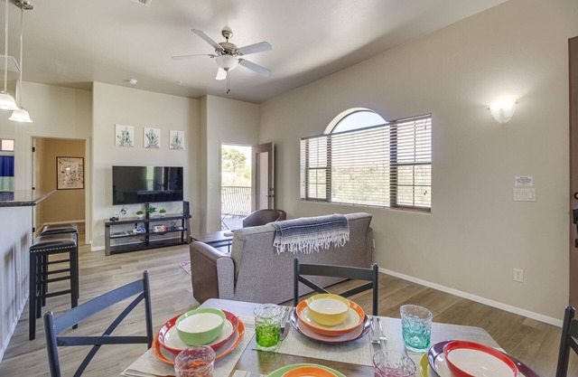 Tucson Condo Rental w/Balcony + Mountain View!