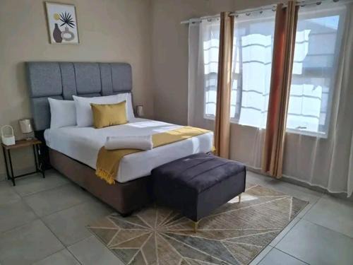 Tumi's Apartments