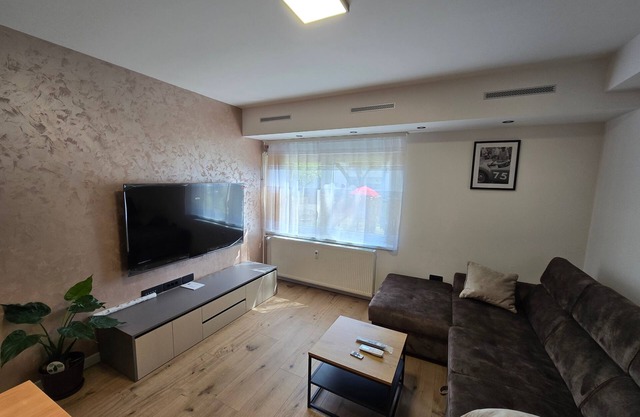 Two bedroom apartment with air-conditioning Slavonski Brod, Slavonija (A-24649-a)