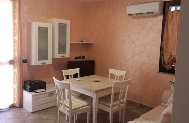 TWO-ROOM APARTMENT NEAR MILAN MALPENSA AIRPORT AND RHO FIERA