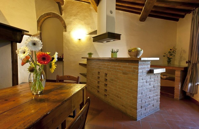 Two-room apartment with garden