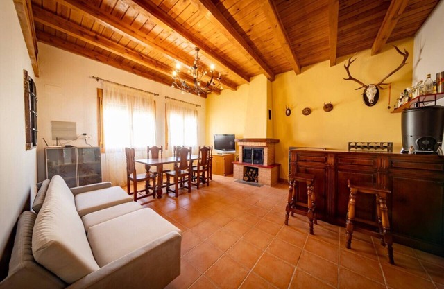Two-Story Rural Home in Soria -with BBQ & GameRoom