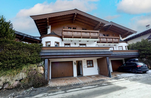 Two Tyrolean chalets in Kirchberg in Tirol