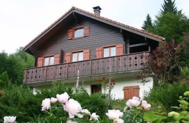 Typical all-wood Chalet at the heart of the Vosges