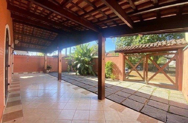 Ubatuba - 5 bedrooms, 4 bathrooms, barbecue, outdoor shower. 15 people