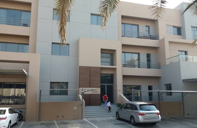 Unfurnished 3 bedroom 3 bath