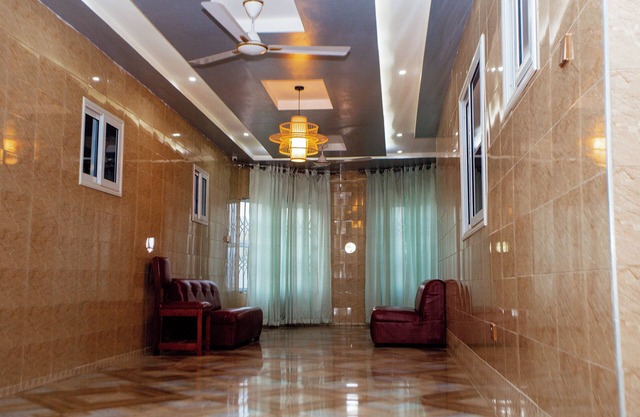 Unicymos Hotel