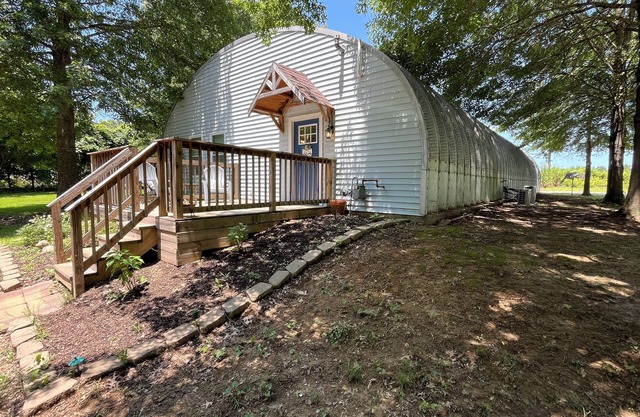 Unique family friendly 2-bedroom house in Mason Tn