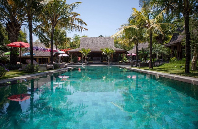 Unique Wooden Private Pool Villa-5 Bedroom