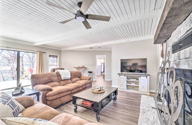 Updated Afton Cottage w/Dock & Lake Access!