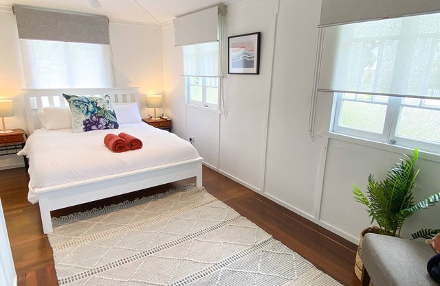 Urangan Pier Family House - Pet and Child Friendly