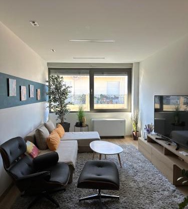 URBAN APARTMENT