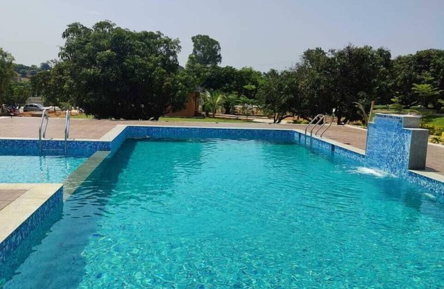 V NATURE RESORTS