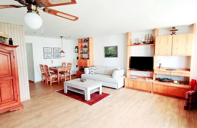 Vacation apartment Schlosshalde - Bodman-Ludwigshafen on Lake Constance