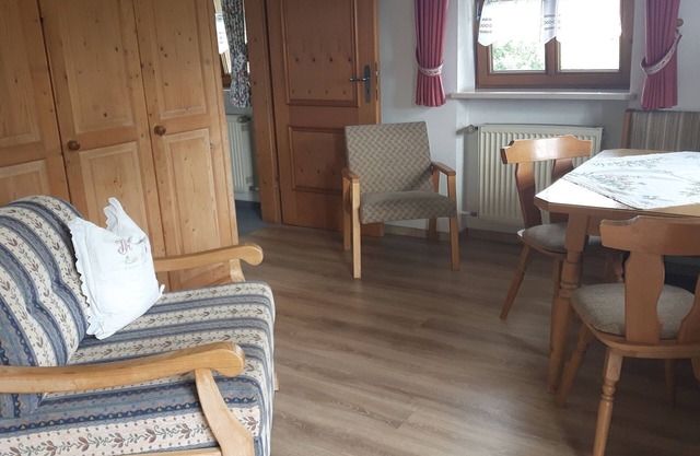 Vacation apartment 4 with balcony and mountain view, 35 m², 1 bedroom