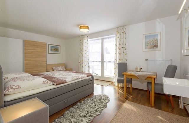 Vacation apartment (100 sqm) with large terrace