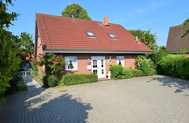 Vacation apartment/apartment for 4 guests with 70m² in Kellenhusen (121818)