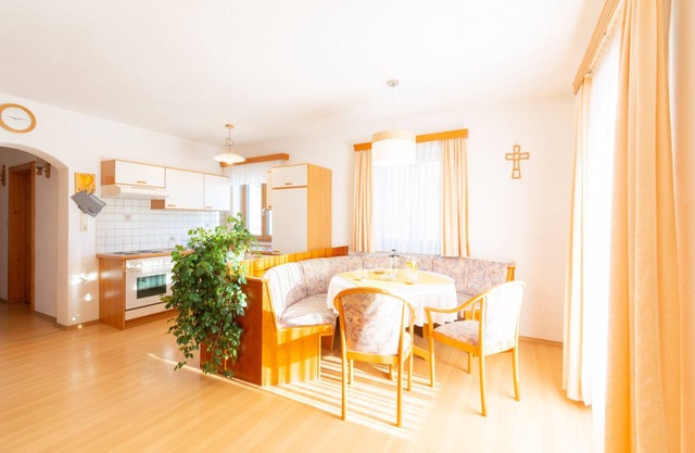 Vacation apartment (65 sqm) with balcony and view of the Waidhofen valley