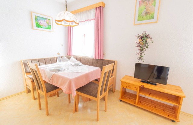 Vacation apartment (38 sqm) with a view of the Redtenberg