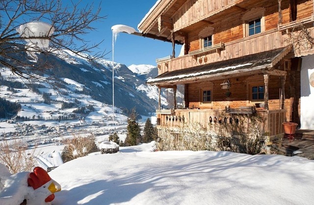 Vacation home for 4 guests with 85m² in Ramsau im Zillertal (273734)