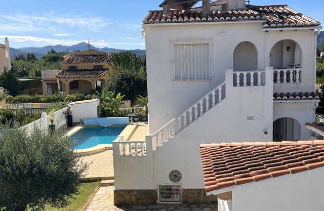 Vacation home in Oliva on the Costa Blanca, 10 minutes' walk from the sea.