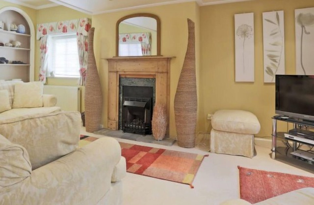 Vacation home Starlings in Halesworth - 7 persons, 4 bedrooms